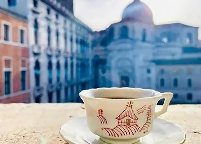 Venice San Geremia Apartment